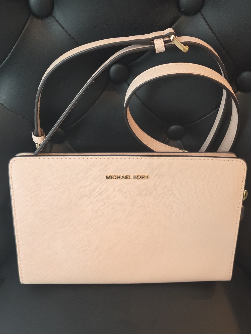 Michael Kors JET SET Pale Pink Saffiano Crossbody with Gold Logo